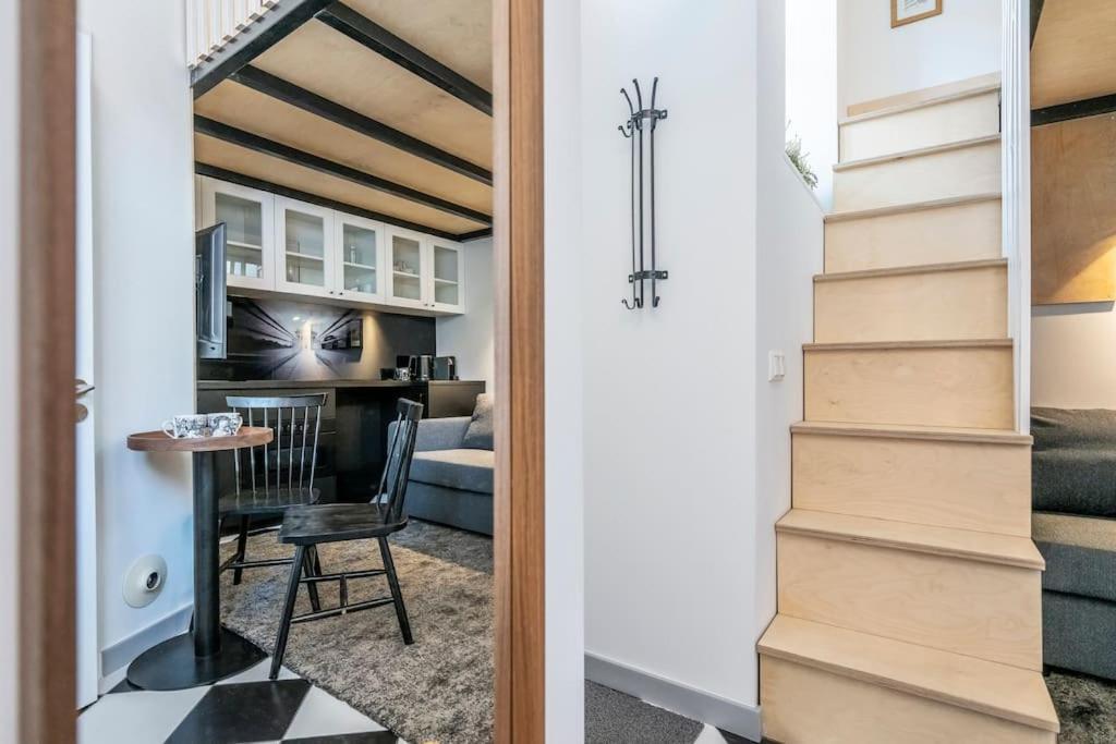 Huoneisto Stylish In Old Town/ Urban Rent Vilna